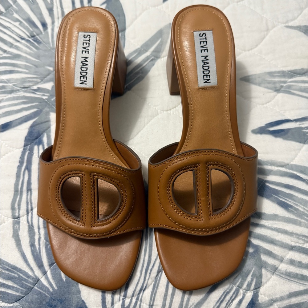 Steve Madden Tan Leather Mules